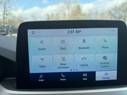 Used 2020 Ford Escape SE image 31