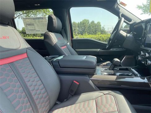 New 2025 Ford F150 Lariat w/ Equipment Group 502A High image 30