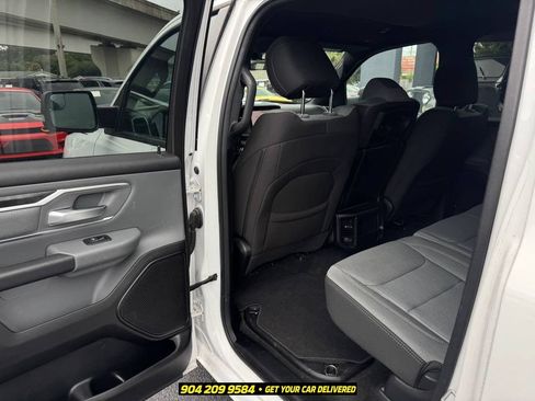 Used 2023 RAM 1500 Big Horn AWD/4WD image 25