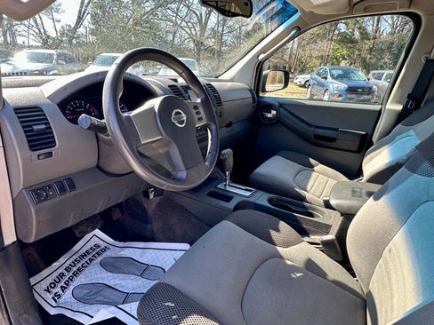 Used 2005 Nissan Xterra S w/ (P01) Power Pkg image 10