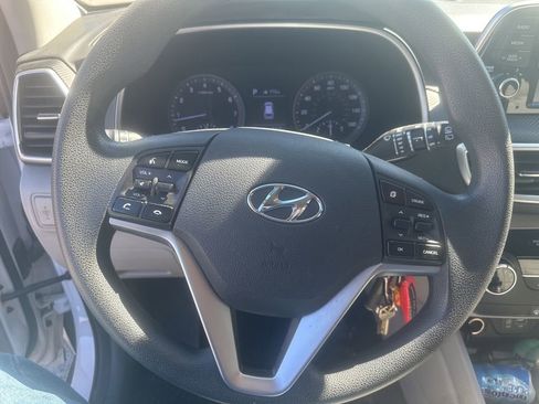 Used 2019 Hyundai Tucson SE AWD/4WD image 5