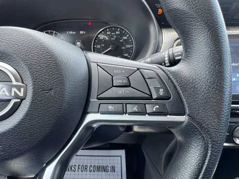 Used 2023 Nissan Kicks SV FWD image 45
