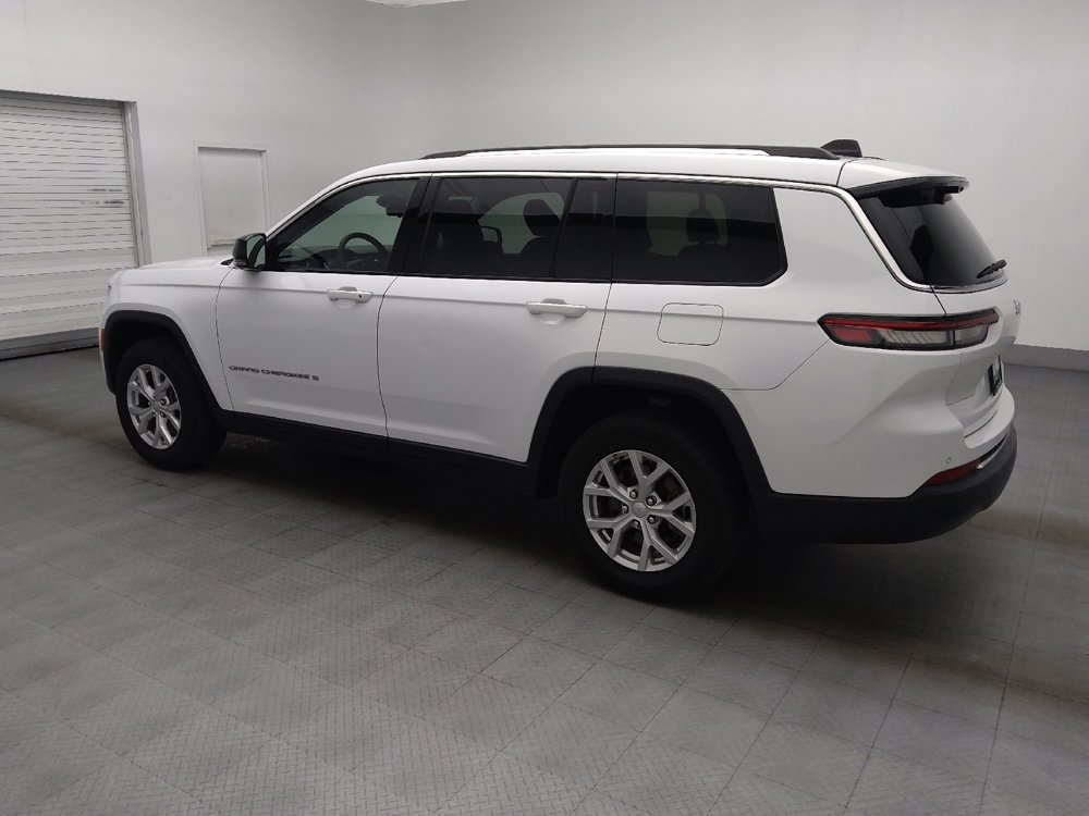 Used 2023 Jeep Grand Cherokee L Limited w/ Luxury Tech Group II RWD image 3