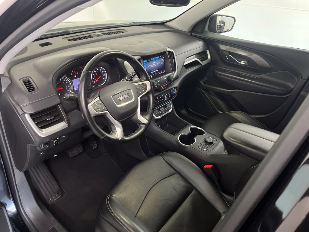 Used 2023 GMC Terrain SLT AWD/4WD image 26