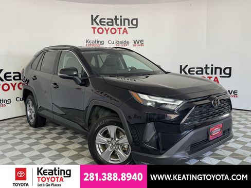 Certified 2025 Toyota RAV4 XLE FWD image 2