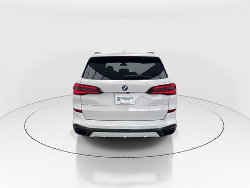 Used 2021 BMW X5 sDrive40i w/ M Sport Package image 7