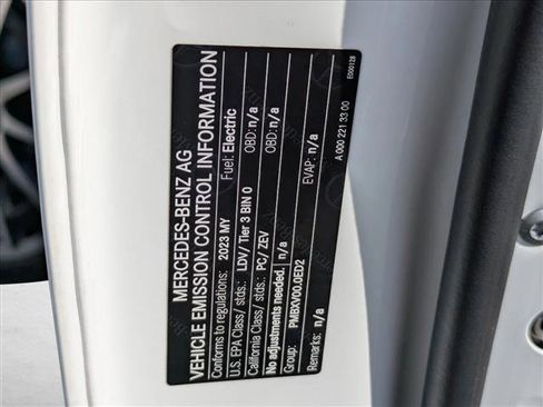 Certified 2023 Mercedes-Benz EQS 580 4MATIC Sedan image 27