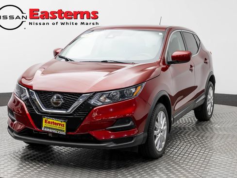 Used 2020 Nissan Rogue Sport S w/ Appearance Package FWD image 1