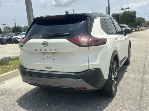 Certified 2023 Nissan Rogue SL FWD image 6