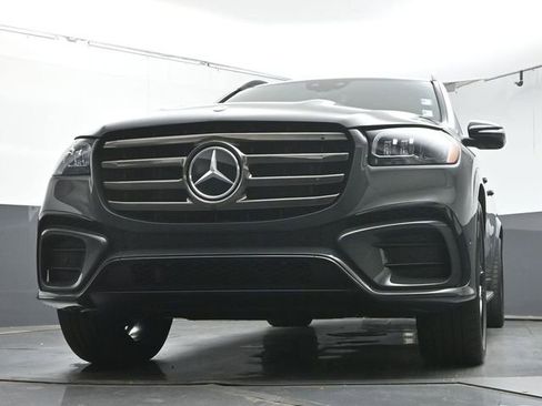 Used 2025 Mercedes-Benz GLS 450 4MATIC image 41