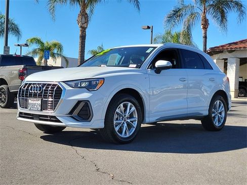 Used 2022 Audi Q3 2.0T Premium w/ Convenience Package image 5