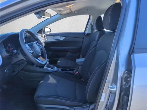 Used 2024 Kia Forte LXS image 13