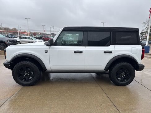 New 2025 Ford Bronco Big Bend w/ Black Diamond Package image 3