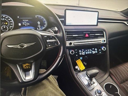 Used 2024 Genesis G70 3.3T Advanced image 7