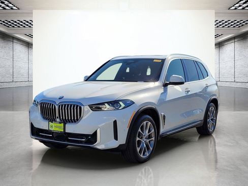 Used 2026 BMW X5 xDrive40i AWD/4WD image 11