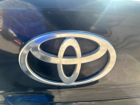 Used 2025 Toyota Camry LE FWD image 12