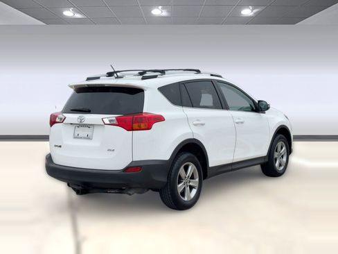 Used 2015 Toyota RAV4 XLE image 9