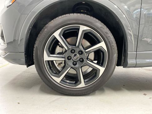 Used 2021 Audi Q3 2.0T Premium Plus image 23