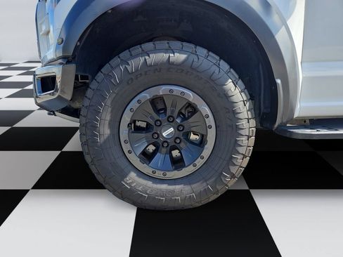 Used 2018 Ford F150 Raptor w/ Equipment Group 802A Luxury AWD/4WD image 14