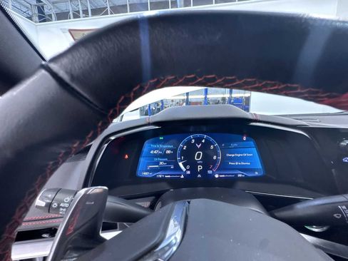 Used 2023 Chevrolet Corvette Stingray Convertible w/ Z51 Performance Package image 22