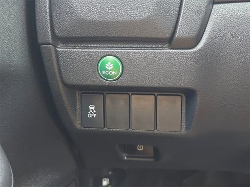 Used 2016 Honda Fit EX image 17