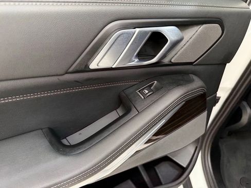 Used 2024 BMW X5 xDrive40i w/ Premium Package image 20