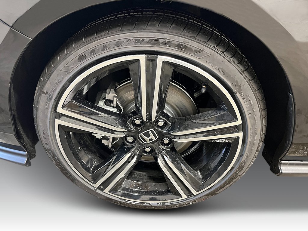 New 2026 Honda Accord Sport image 32