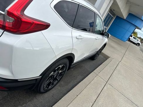 Used 2019 Honda CR-V Touring image 7
