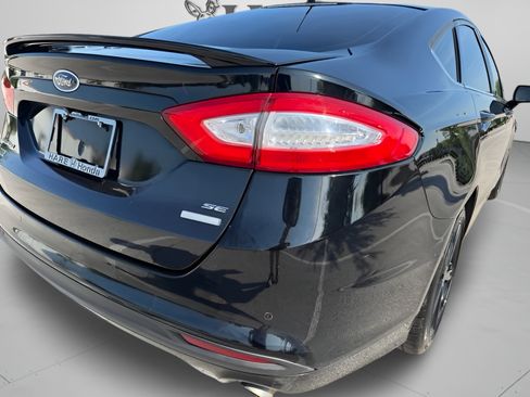 Used 2016 Ford Fusion SE FWD image 31