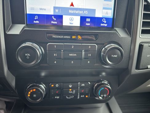 Used 2020 Ford F150 XLT w/ Equipment Group 302A Luxury image 21