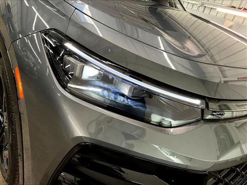 New 2026 Volkswagen Tiguan SE R-Line image 31