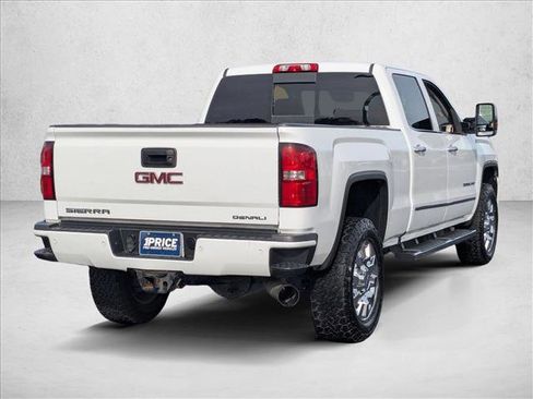 Used 2016 GMC Sierra 2500 Denali w/ Duramax Plus Package image 5