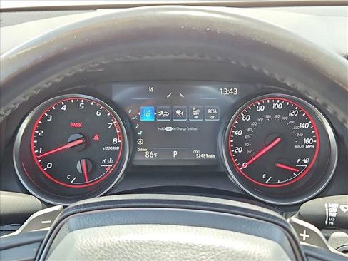 Used 2024 Toyota Camry XSE FWD image 11