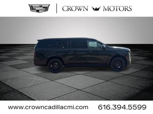 New 2026 Cadillac Escalade ESV Platinum Sport w/ LPO, ONYX Package AWD/4WD image 9