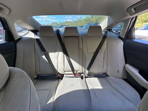 Certified 2024 Honda Accord EX image 30