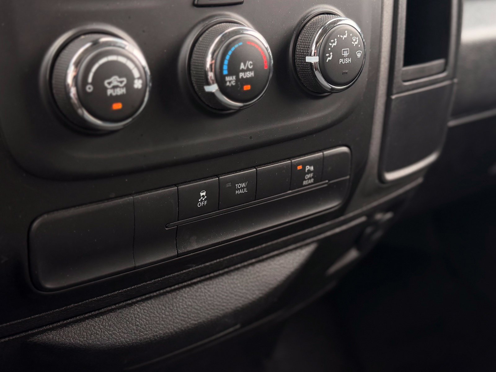 Used 2019 RAM 1500 Tradesman w/ Popular Equipment Group RWD image 30