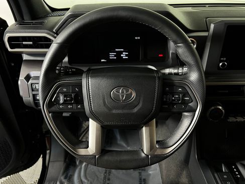 Certified 2025 Toyota 4Runner SR5 image 14