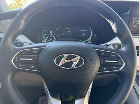 Used 2022 Hyundai Palisade Limited image 16