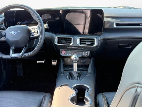 Used 2024 Ford Mustang GT Premium image 10