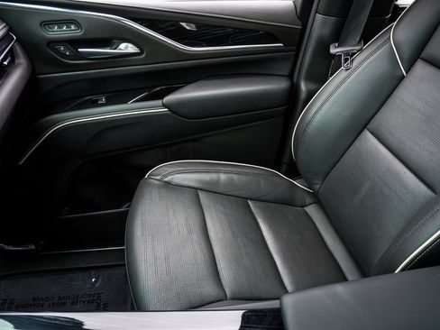 Used 2023 Cadillac Escalade Sport image 36