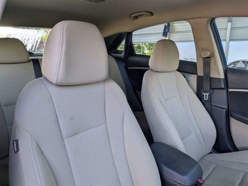 Used 2014 Hyundai Elantra GT image 6