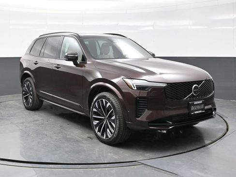 New 2026 Volvo XC90 T8 Ultra w/ Lounge Package AWD/4WD image 1