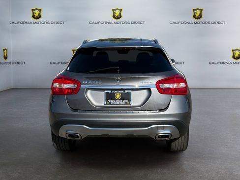 Used 2019 Mercedes-Benz GLA 250 4MATIC image 4