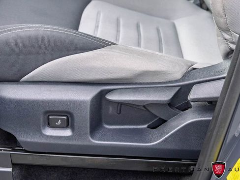 Used 2025 Toyota Tacoma PreRunner w/ TRD Prerunner Upgrade Package image 21