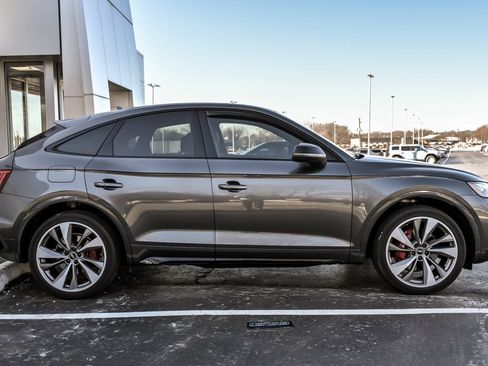 Used 2023 Audi SQ5 Premium Plus image 9