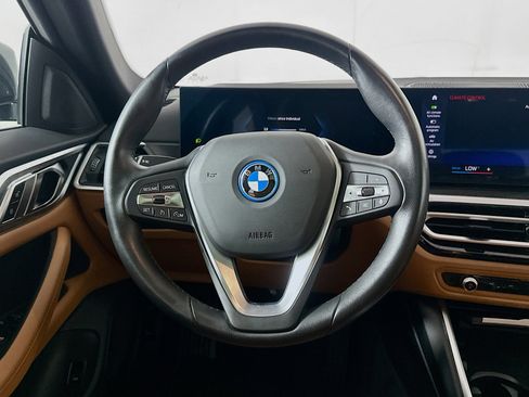 Used 2023 BMW i4 eDrive35 RWD image 18