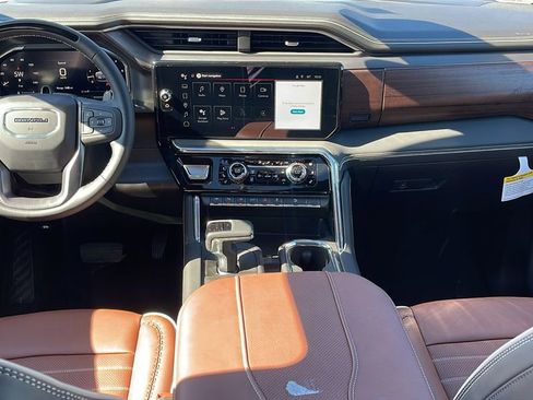 New 2026 GMC Sierra 1500 Denali Ultimate image 17