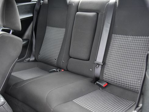 Used 2023 Dodge Challenger GT image 29