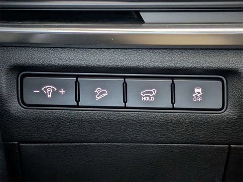 Used 2024 Kia Telluride SX Prestige w/ Towing Package image 41