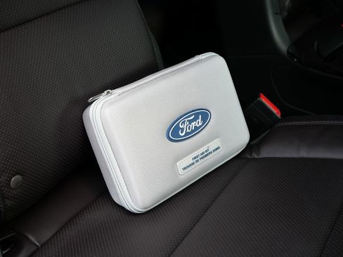 New 2026 Ford Explorer Platinum w/ LUX Leather Package image 25